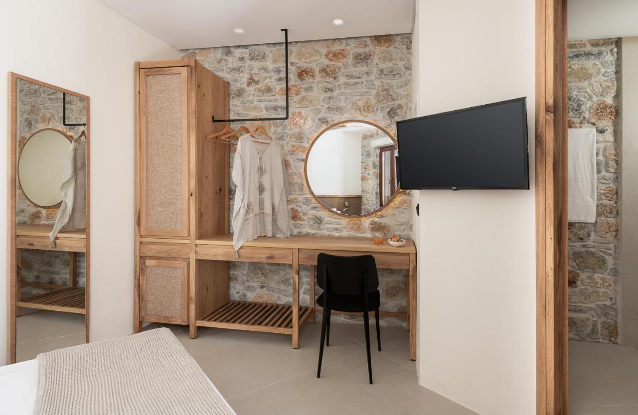 The Authentic Village Boutique Hotel Chora Sfakion Extérieur photo