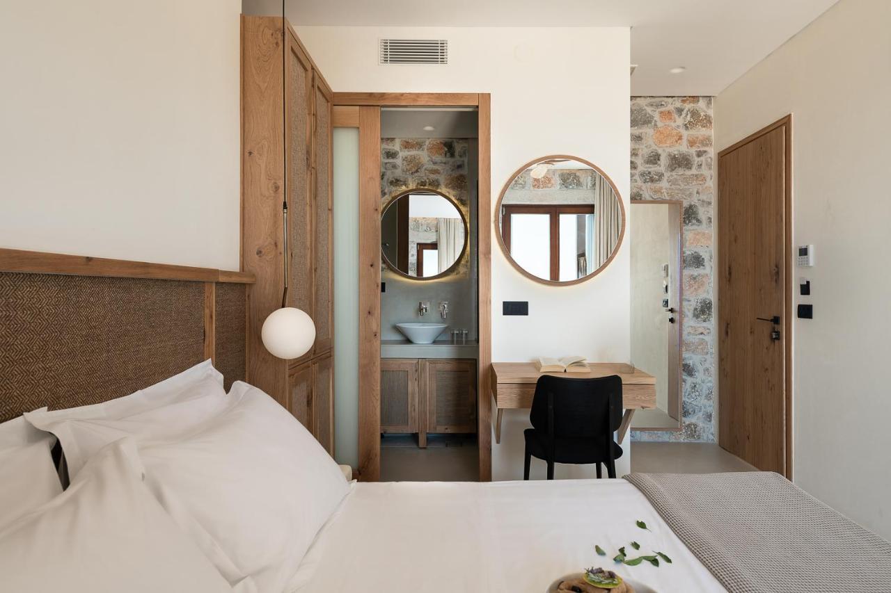 The Authentic Village Boutique Hotel Chora Sfakion Extérieur photo