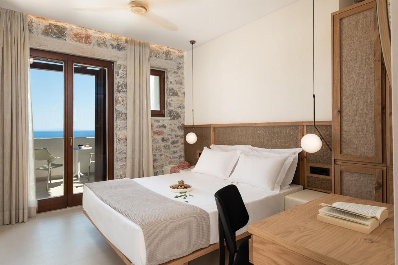 The Authentic Village Boutique Hotel Chora Sfakion Extérieur photo